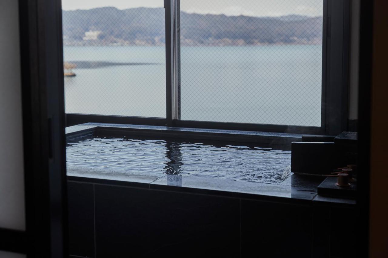 神秘なる諏訪湖に心癒される宿 上諏訪温泉 しんゆ 旅館 4*